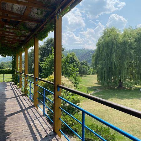 Lavka Park Skochovice Hotel Vrané nad Vltavou Kültér fotó