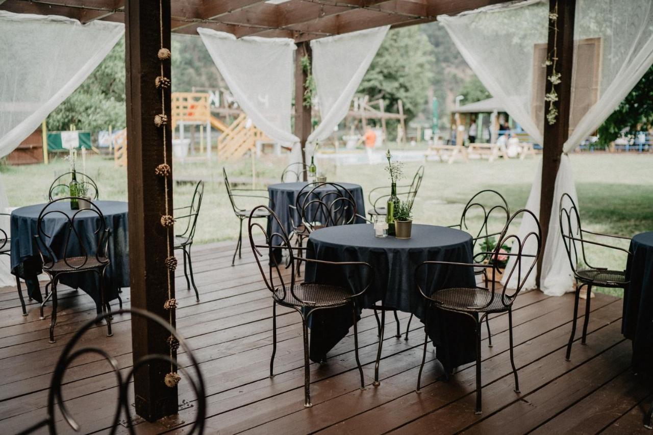 Lavka Park Skochovice Hotel Vrané nad Vltavou Kültér fotó